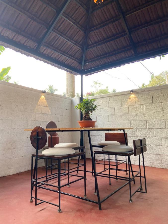 Lannister Inn Kochi Exterior foto